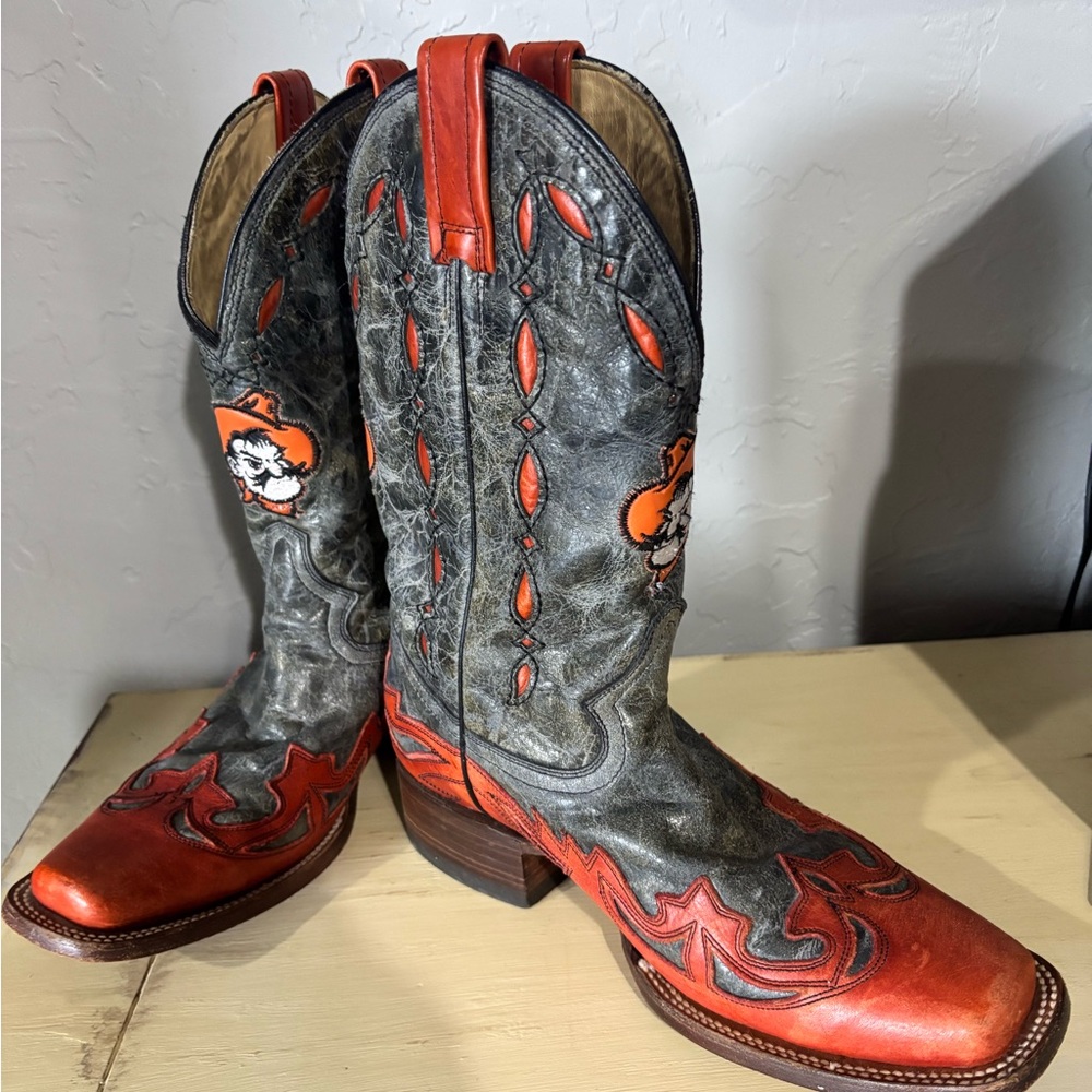 Oklahoma State (OSU) Pistol Pete cowboy Boots - Grey and Orange - Picture 2 of 4